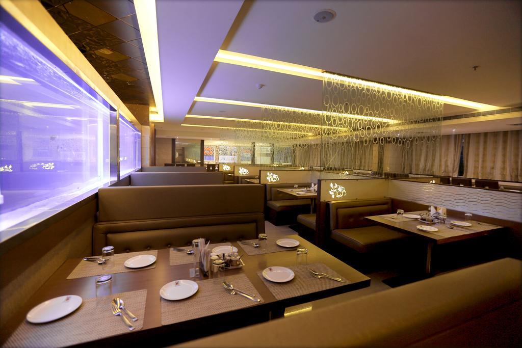 Hotel Sitara Grand Miyapur Hyderabad Exterior foto
